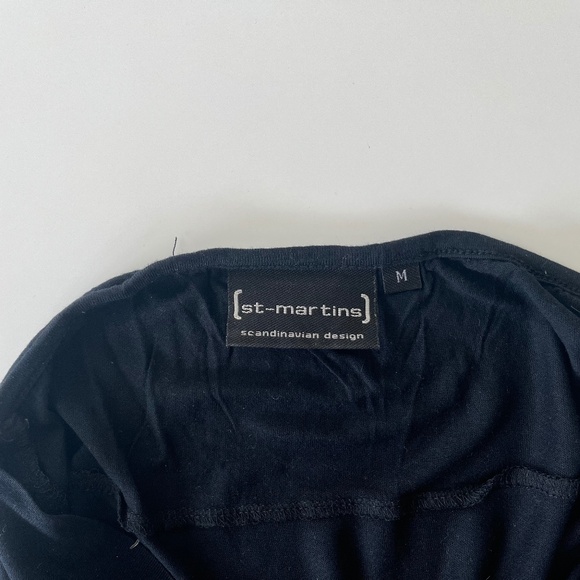 Women's Top black with adjustable neck tie Size S - Picture 4 of 4